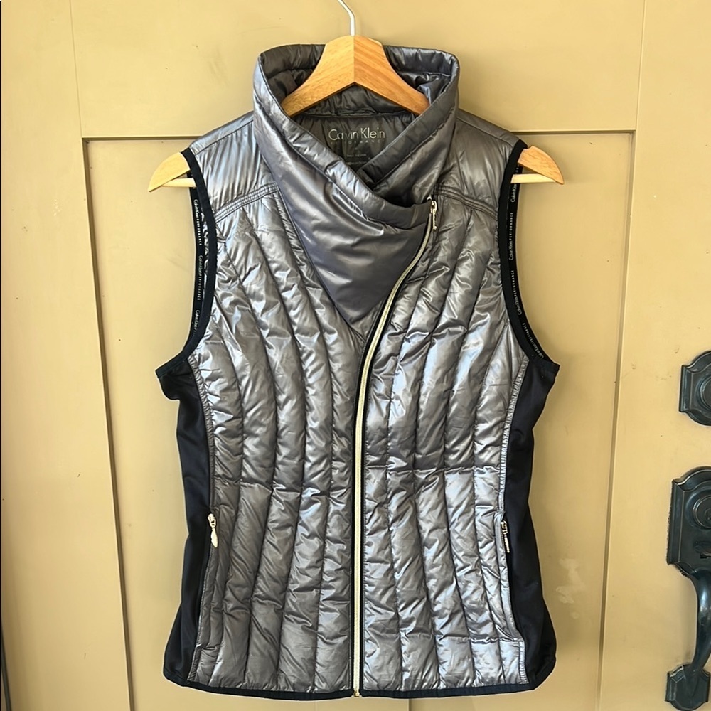 Calvin Klein Performance Sz M Metallic Puffer Vest Shawl Collar Sporty
